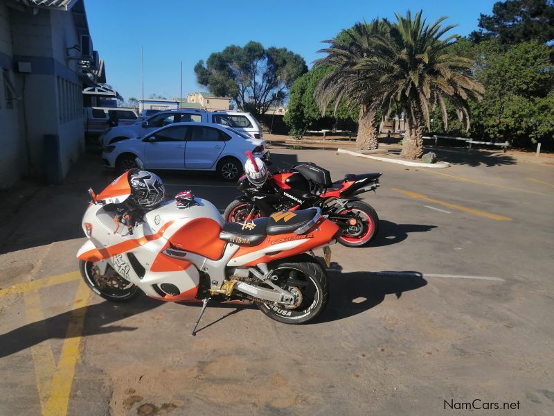 Suzuki Hayabusa gsx1300r in Namibia