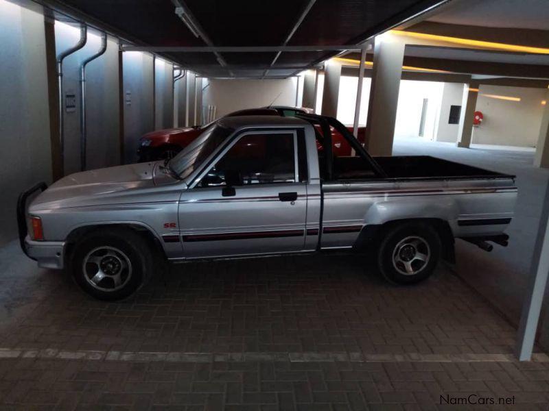 Toyota Hilux 2.0 in Namibia