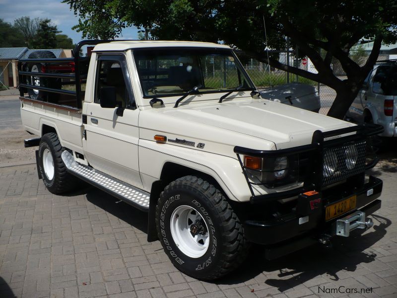 Used Toyota LAND CRUISER 1999 LAND CRUISER for sale Okahandja