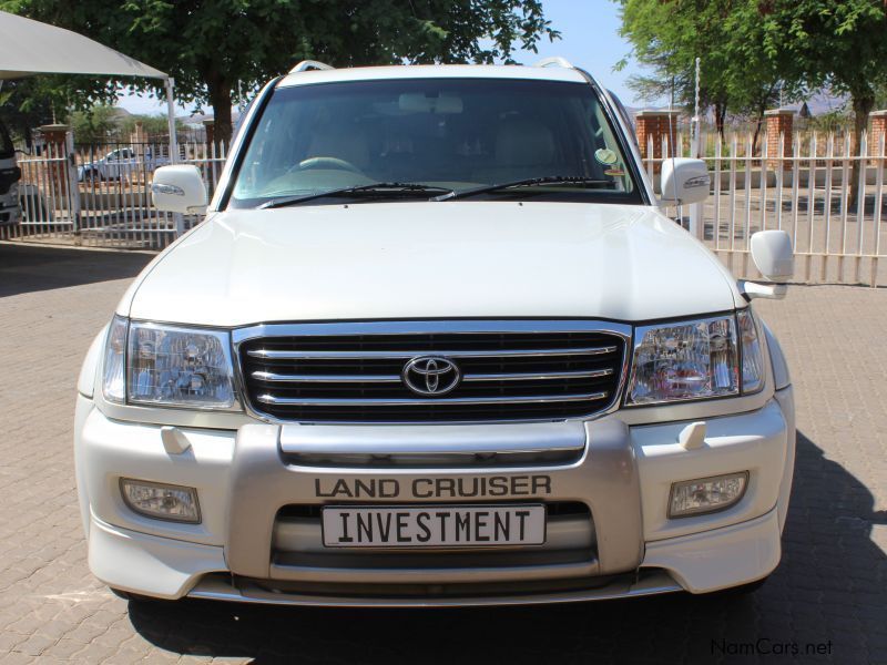 Toyota LANDCRUISER 100 SERIES 4.7V8 A/T in Namibia