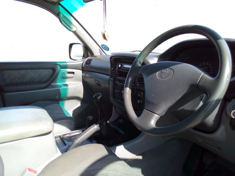 Toyota Land Cruiser 105 GX 4.5 EFI in Namibia