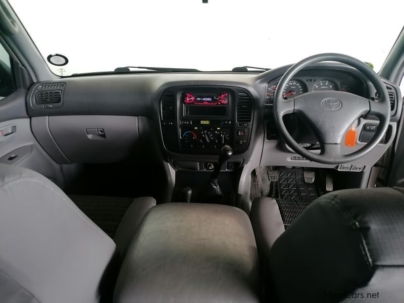 Toyota Land Cruiser GX 4.5 EFI 4x4 in Namibia