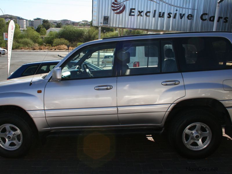 Toyota Landcruiser 100 V8 a/t 4x4 in Namibia
