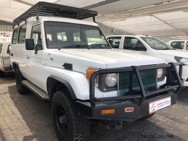 Toyota Landcruiser 4.2D 4x4 in Namibia