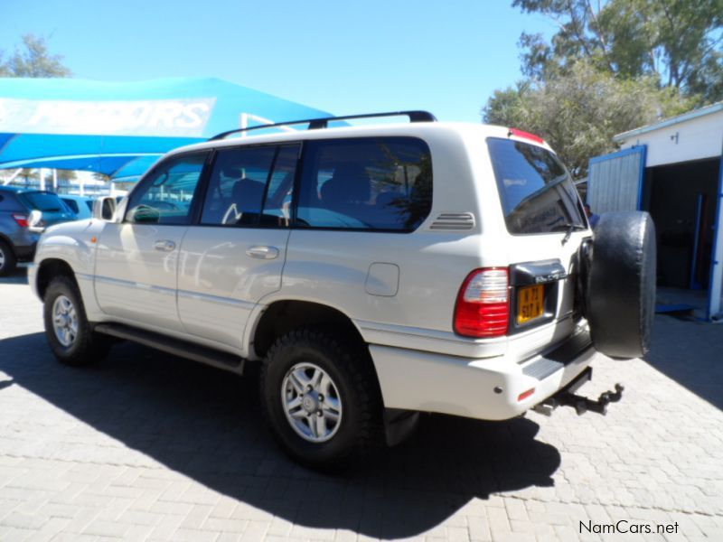 Toyota Landcruiser 4.7 V8 Cygnus in Namibia