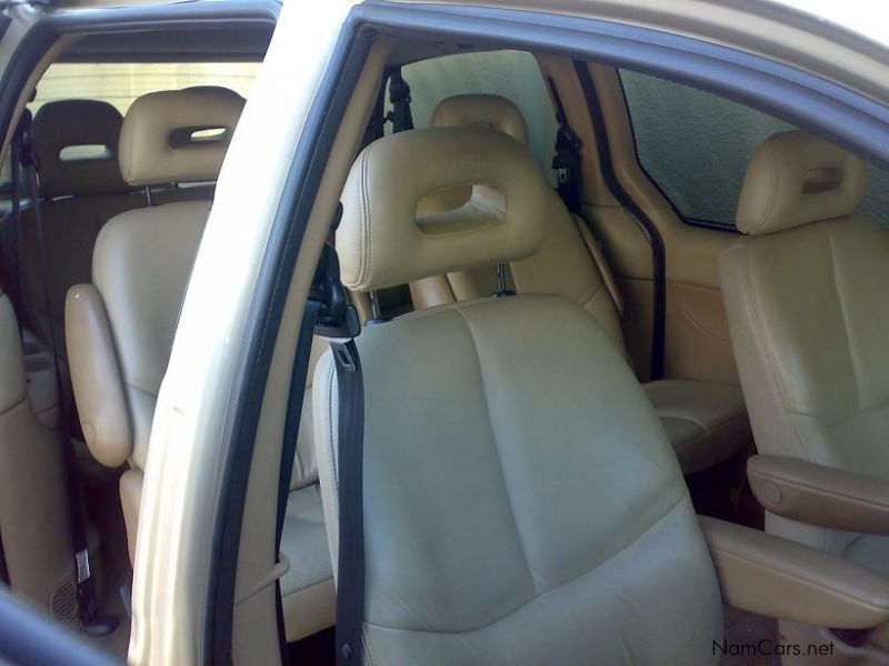 Chrysler Grand Voyager 3.3L V6 SE in Namibia