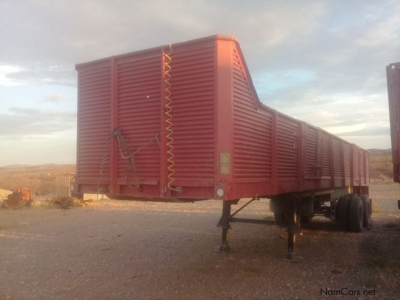 Hendred Franhauf 12m Dual Axle Trailer in Namibia
