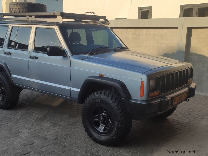 Jeep Cherokee Sport 4.0L in Namibia