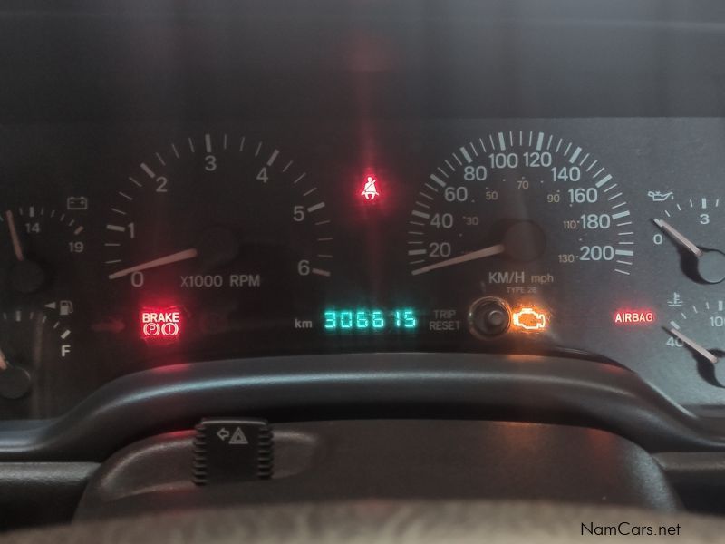 Jeep Cherokee Sport 4.0L in Namibia