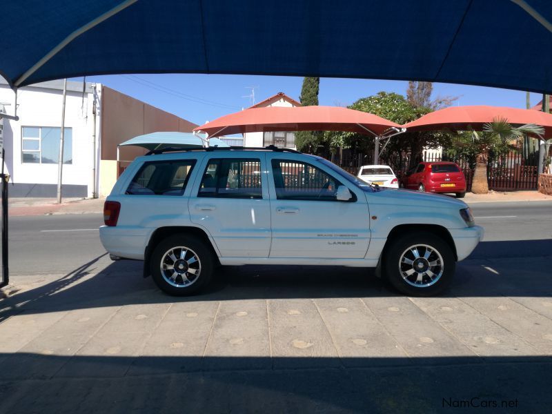 Jeep Grand Cherokee Laredo 4.0 4x4 in Namibia