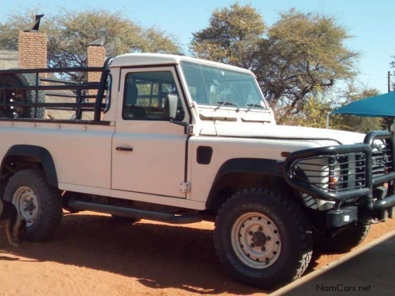 Land Rover Defender 110 2.5 TD5 pick up 4x4 in Namibia