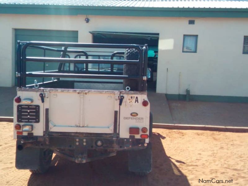 Land Rover Defender 110 2.5 TD5 pick up 4x4 in Namibia