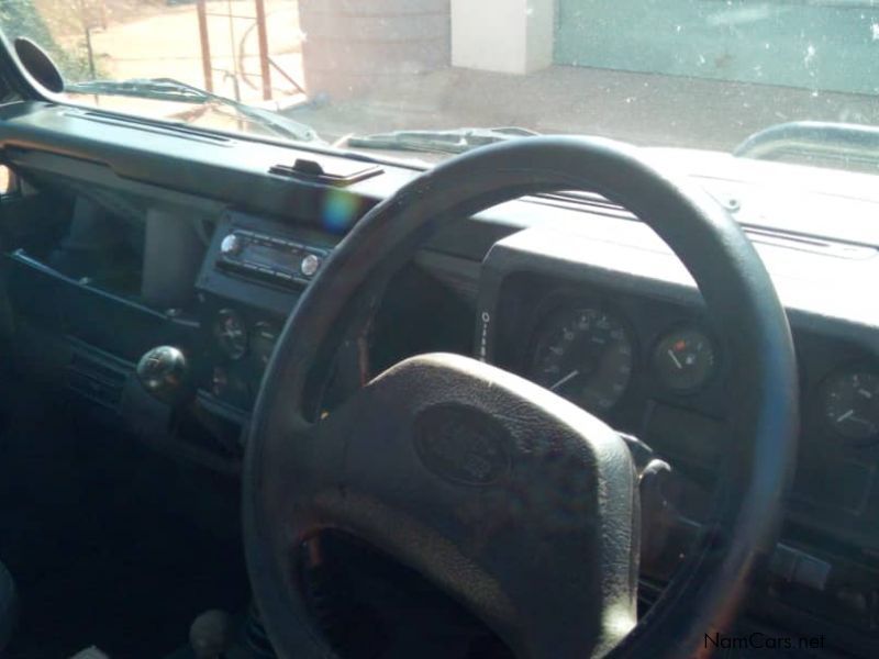 Land Rover Defender 110 2.5 TD5 pick up 4x4 in Namibia