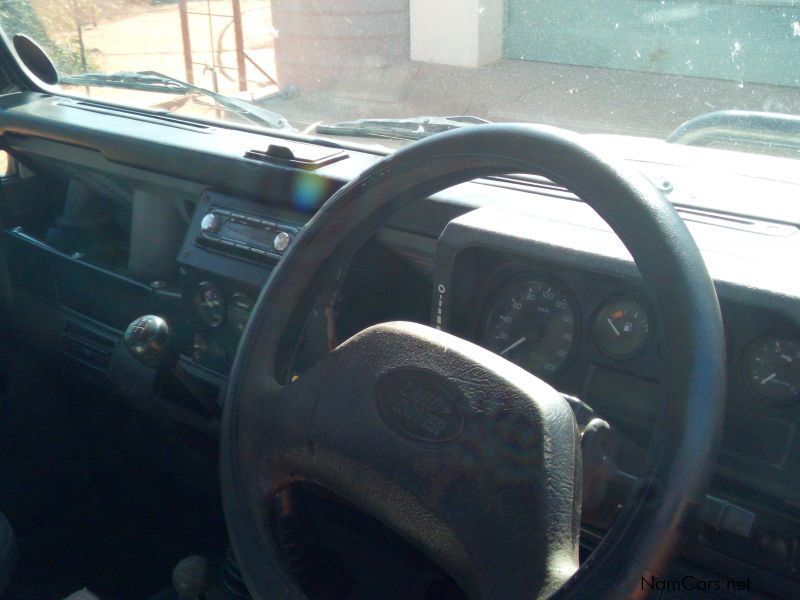 Land Rover Defender 2.5 TD5 Defender pick up 4x4 in Namibia