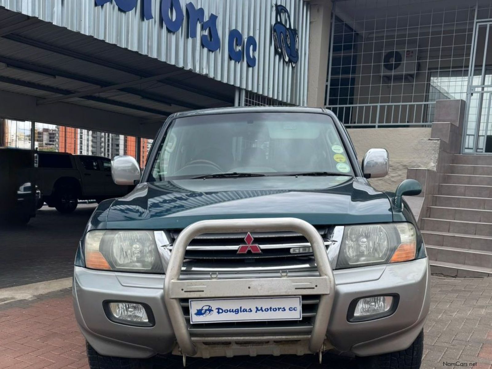 Mitsubishi Pajero 3.5L V6 GDi Exceed in Namibia