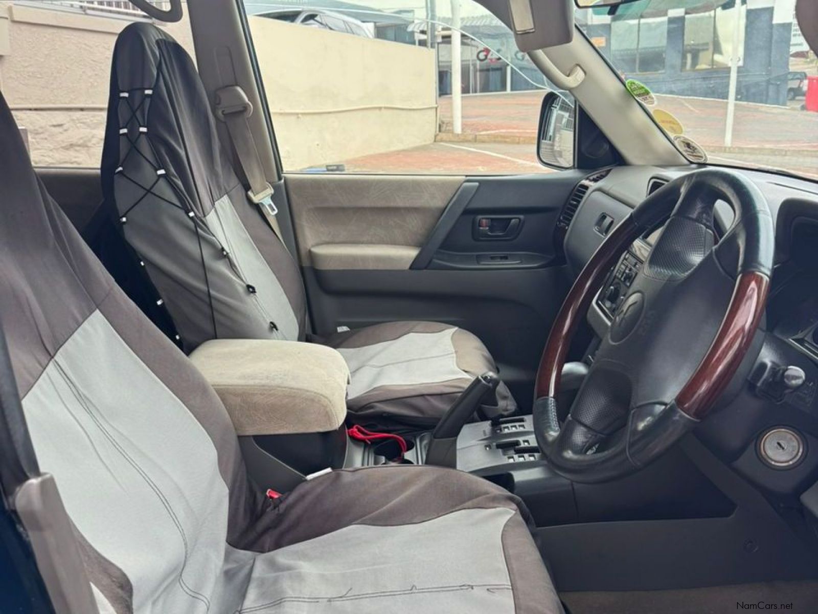 Mitsubishi Pajero 3.5L V6 GDi Exceed in Namibia