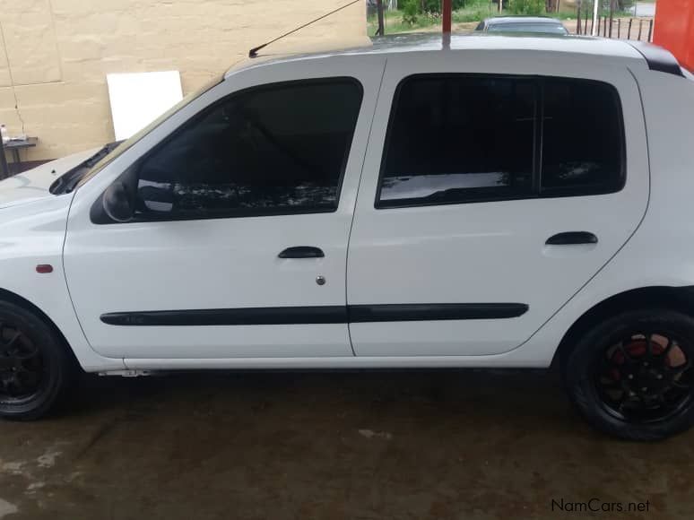 Renault Clio in Namibia