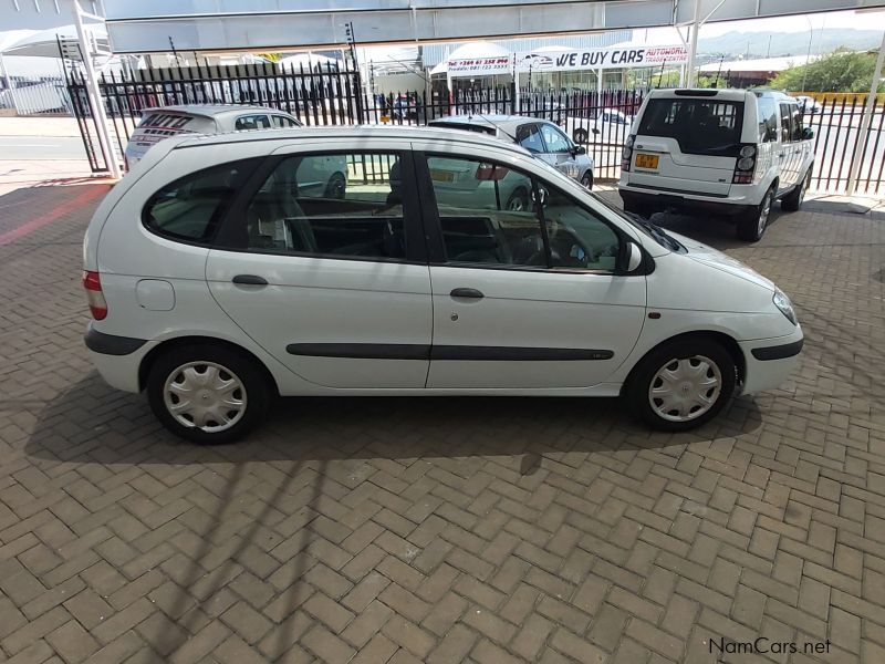 Renault Scenic in Namibia