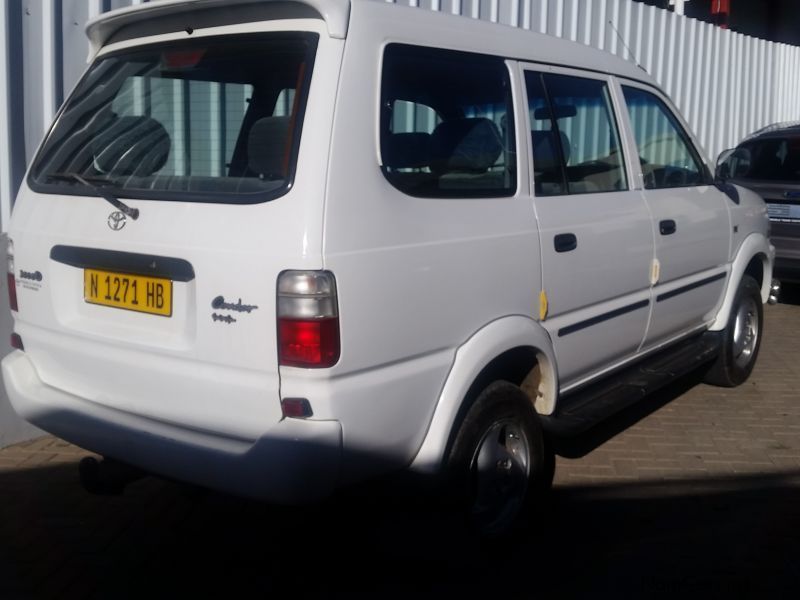 Toyota Condor 3 Lt Diesel 4x4 7 Seater in Namibia