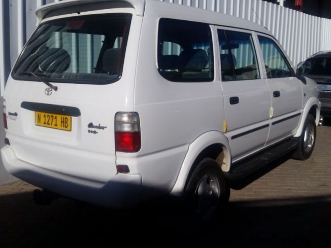 Toyota Condor 3.0D 4x4 7 Seater in Namibia