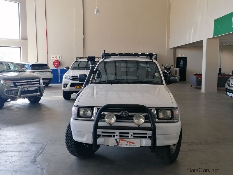 Toyota Hilux 2.7 4x4 in Namibia