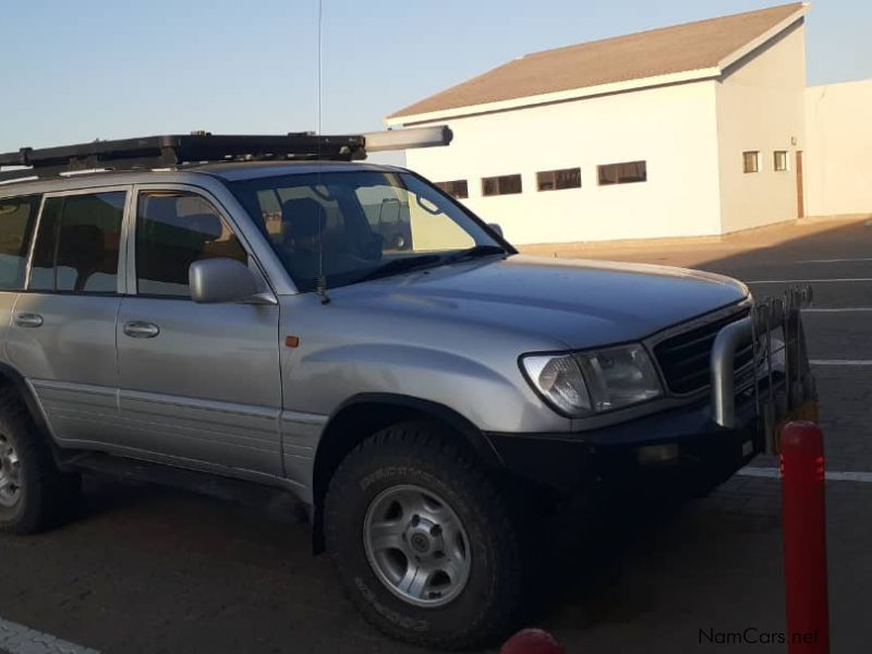 Toyota Land Cruiser 4.7 V8 100 Series in Namibia