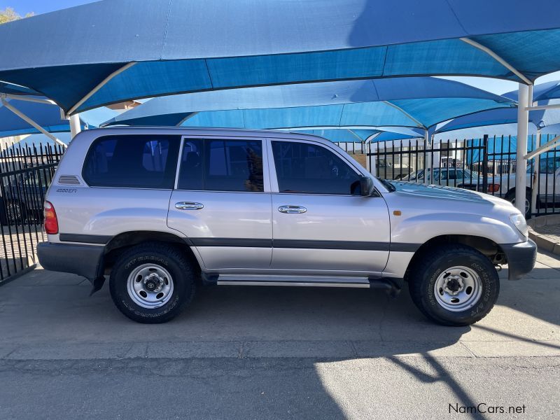 Toyota Toyota Landcruiser 4.5 EFi 105 SW in Namibia