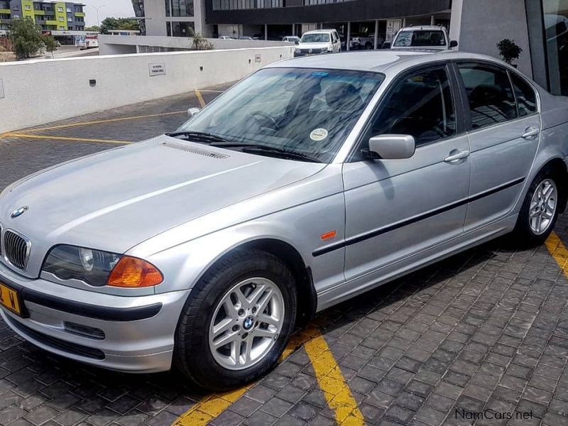 BMW 320i (E46 - straight six) in Namibia