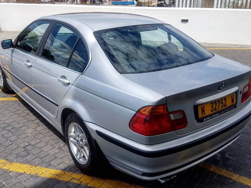 BMW 320i (E46 - straight six) in Namibia