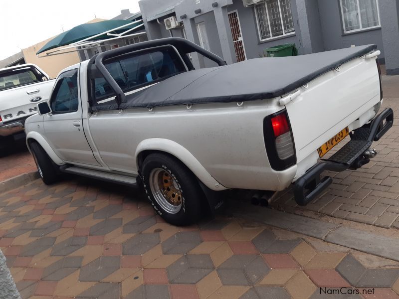 Nissan Hardbody 3.0 V6 SL vg30e 4x4 in Namibia