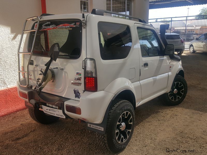 Suzuki JIMNY 1.6 AUTO in Namibia