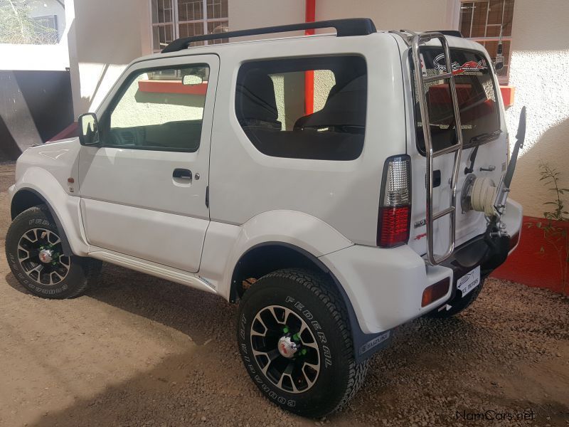 Suzuki JIMNY 1.6 AUTO in Namibia