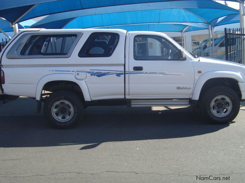 Toyota Hilux 2.7  2x4 S/C in Namibia