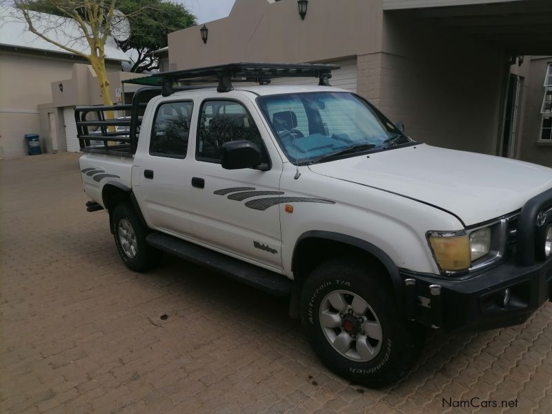 Toyota Hilux 2.7 4x4 D/Cab in Namibia