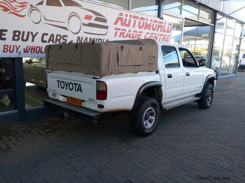 Toyota Hilux 2.7i SRX 4x4 DC in Namibia