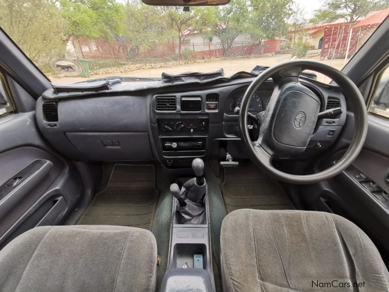 Toyota Hilux 2.7l in Namibia