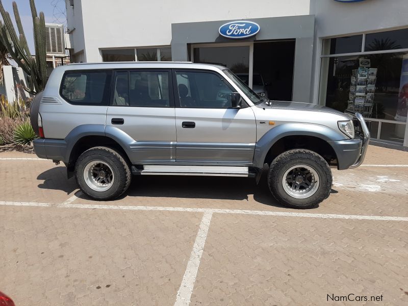 Toyota LAND CRUIZER PRADO V6 A/T in Namibia