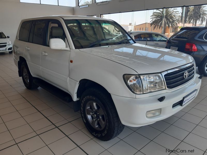 Toyota Land Cruiser 100 4.2 TDi VX in Namibia