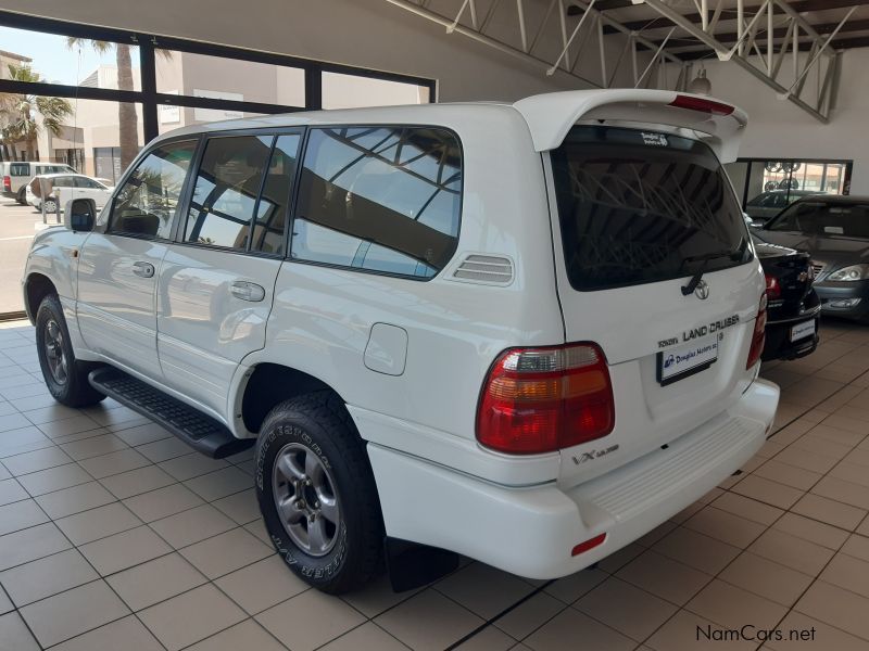 Toyota Land Cruiser 100 4.2 TDi VX in Namibia