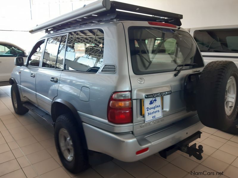 Toyota Land Cruiser 100 4.7 V8 in Namibia