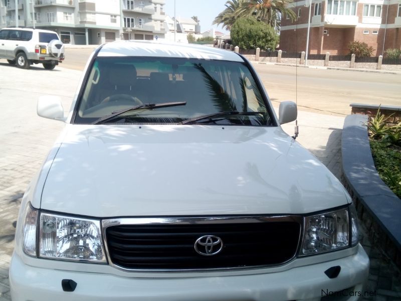 Toyota Land Cruiser 100 VX 4.2 TDI 24 Valve in Namibia