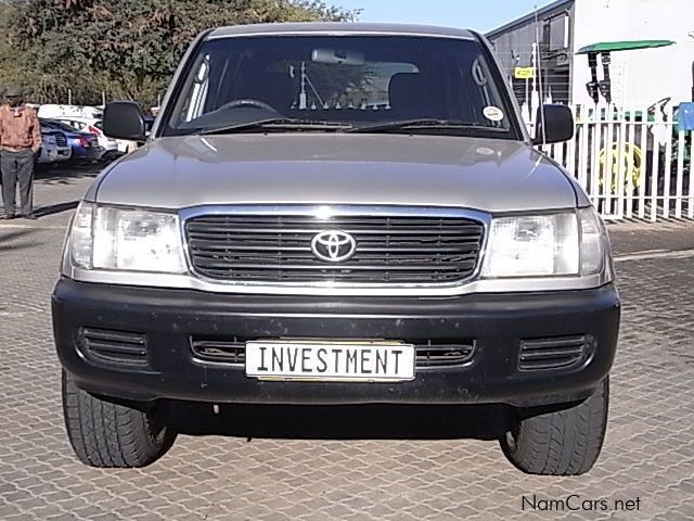 Toyota Land cruiser 100Series in Namibia