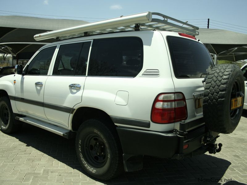 Toyota Landcruiser 4.5 efi 4x4 manual in Namibia