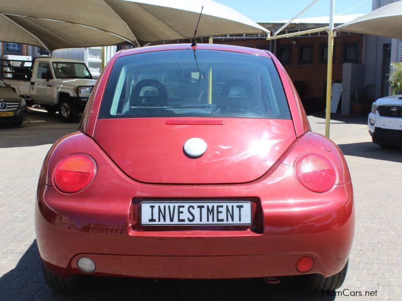 Volkswagen BEETLE 2.0 MANUAL in Namibia