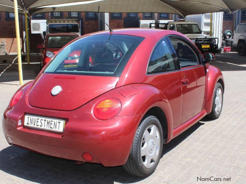 Volkswagen BEETLE 2.0 MANUAL in Namibia