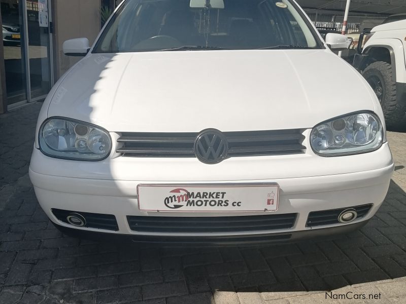 Volkswagen Golf 4 1.6 SR in Namibia