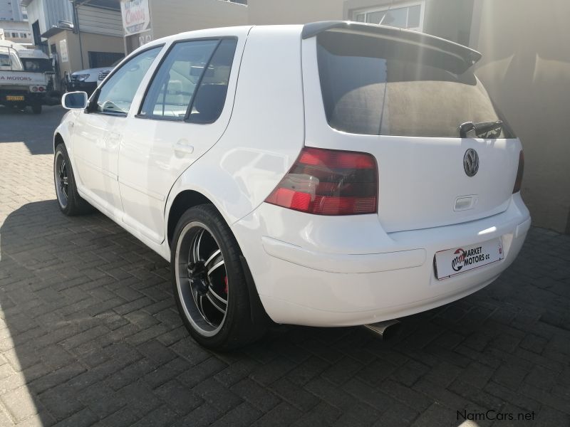 Volkswagen Golf 4 1.6 SR in Namibia