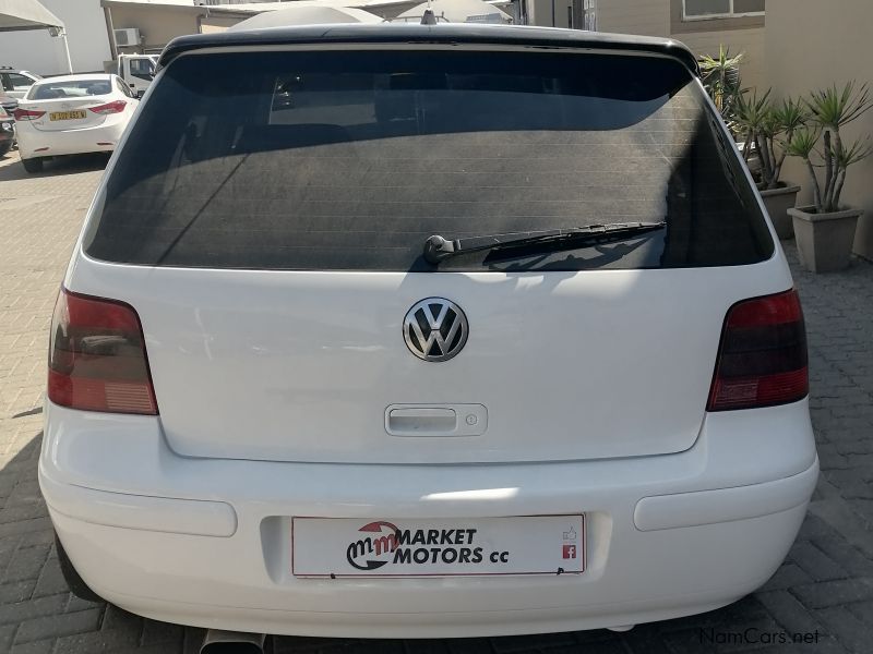 Volkswagen Golf 4 1.6 SR in Namibia