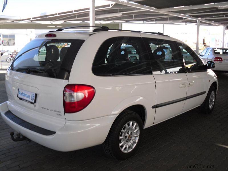 Chrysler Voyager 3.3 A/T in Namibia