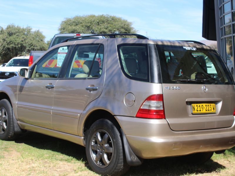 Mercedes-Benz ML 500 V8 A/T 4X4 in Namibia